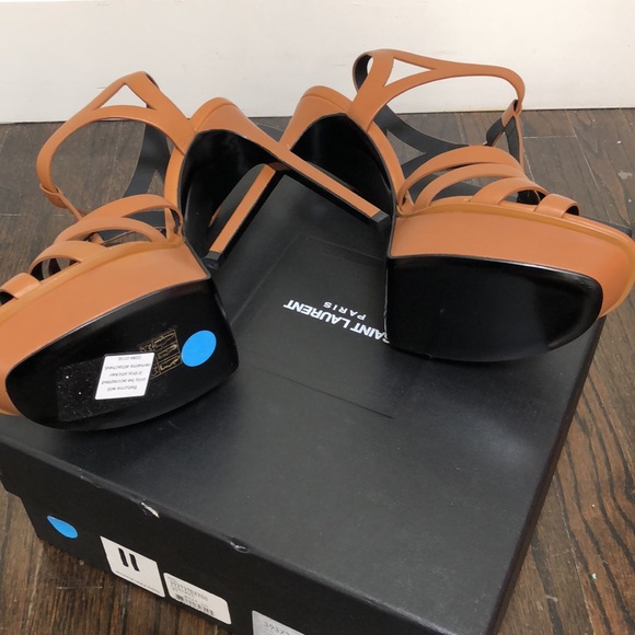 Saint Laurent , YSL Caramel heels - Picture 5 of 9